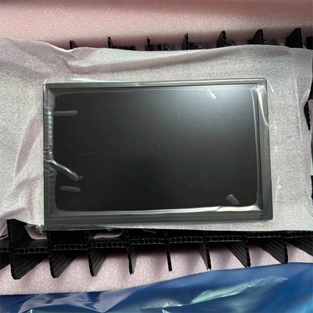 8" LCD Display Screen LTA080B922F for Toyota Land Cruiser / Lexus LS460 (2008–2021)