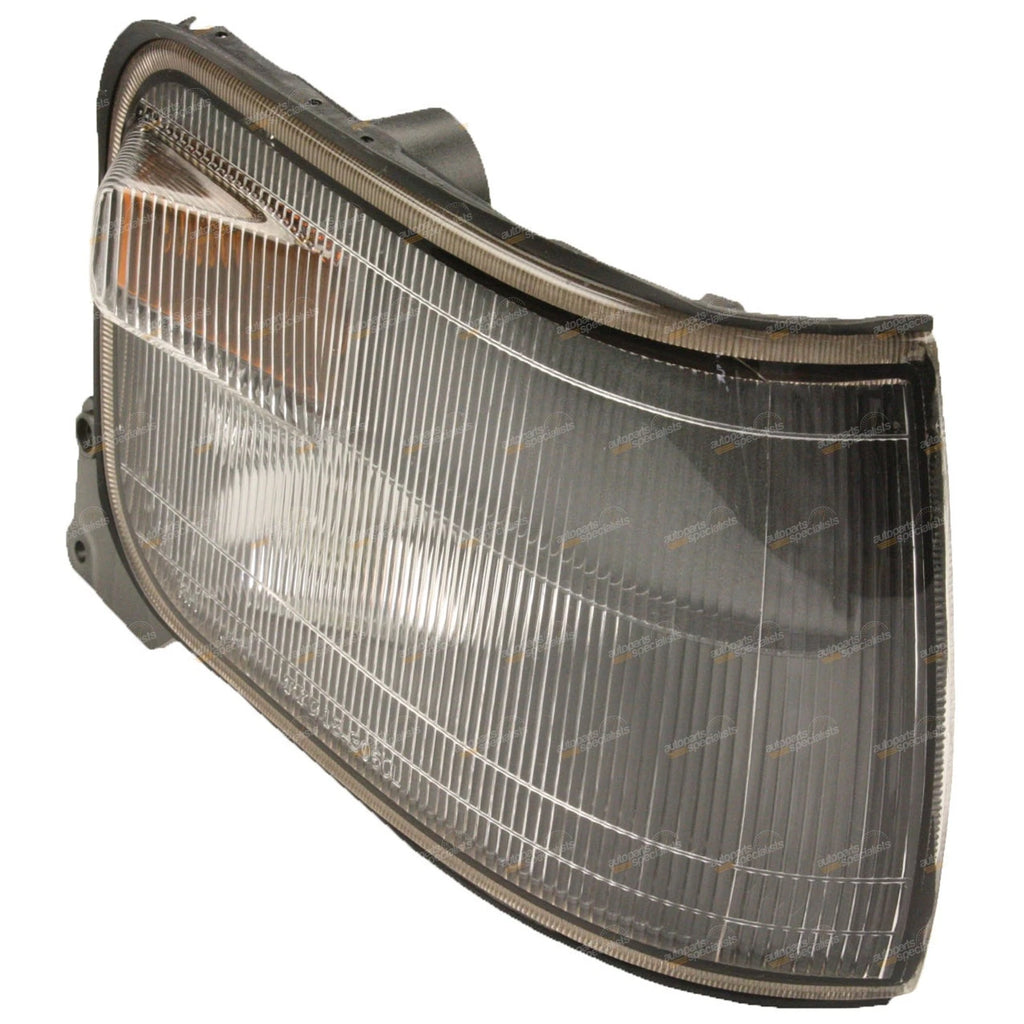 Right Corner Indicator Light for Mitsubishi L300/L400 (1990–2005) RHS