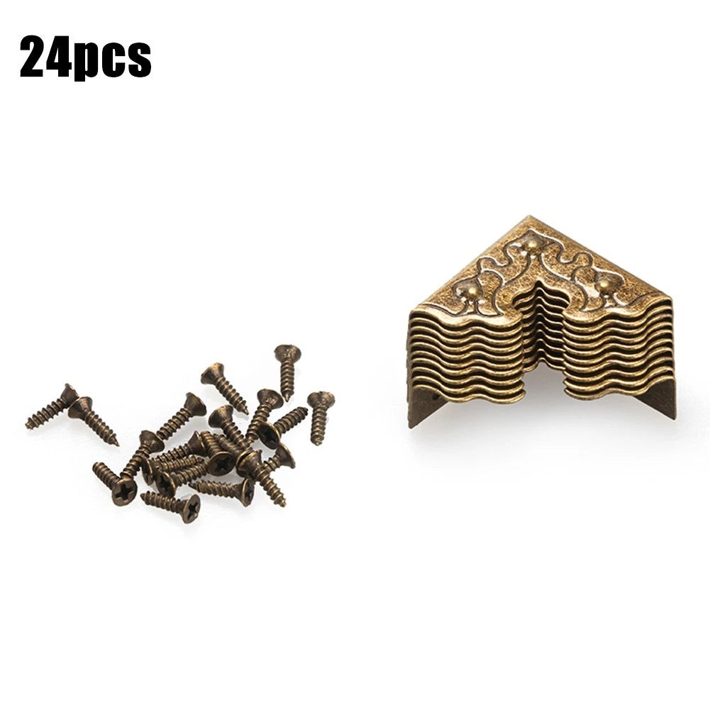 Decorative Corner Cover Protector Bracket for Retro European Jewelry Box