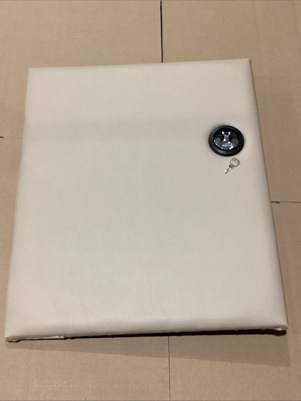 Potti Door for SunTracker/Regency (NOS) - Tracker 715393.2