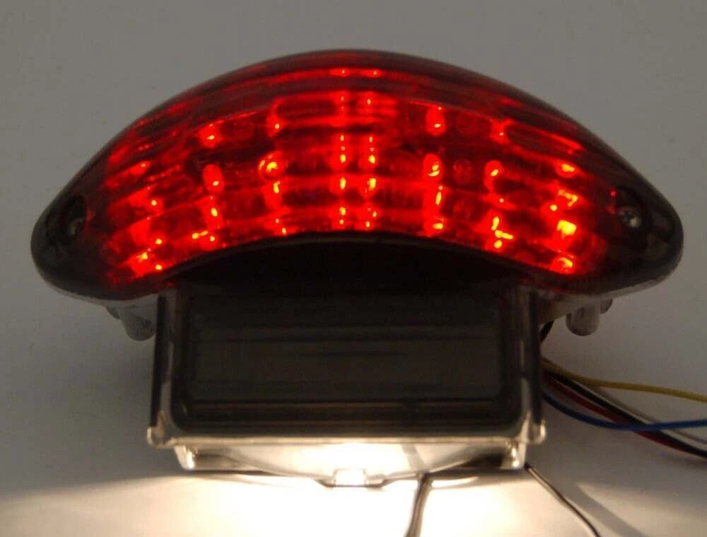 Integrated TailLight Turn Signals for Suzuki GSX1300R (1999–2007), GSX600F/750F (1998–2006)