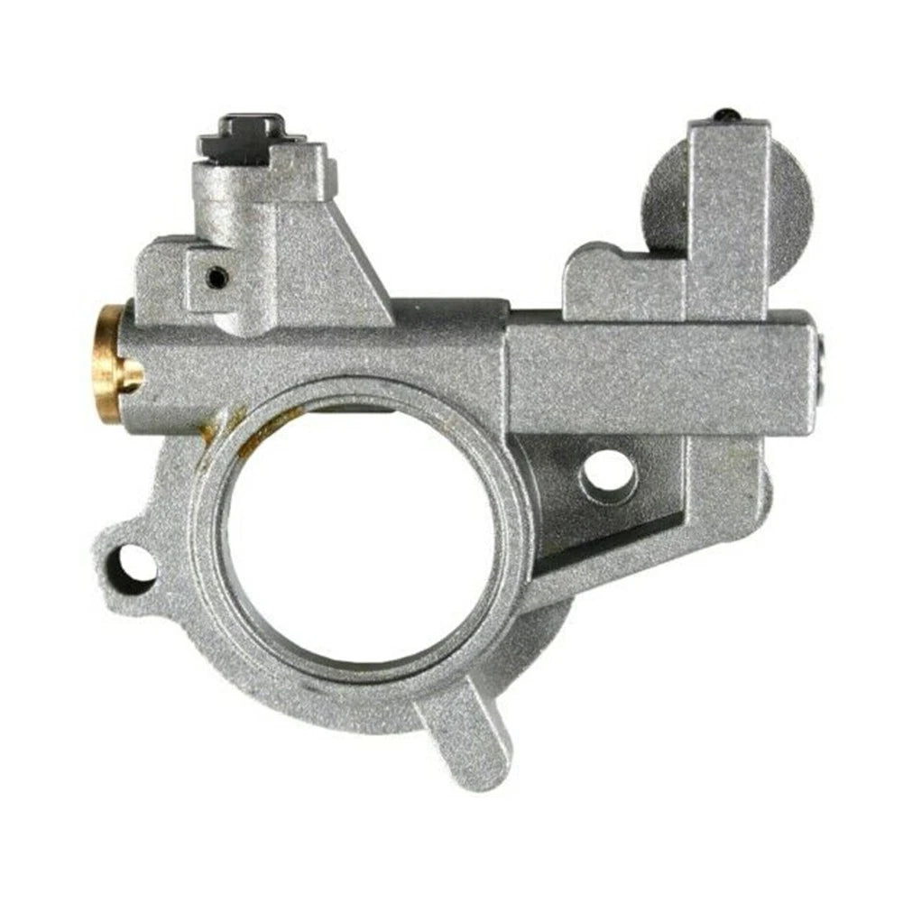 Engine Oil Pump for Chainsaw (Replacement)