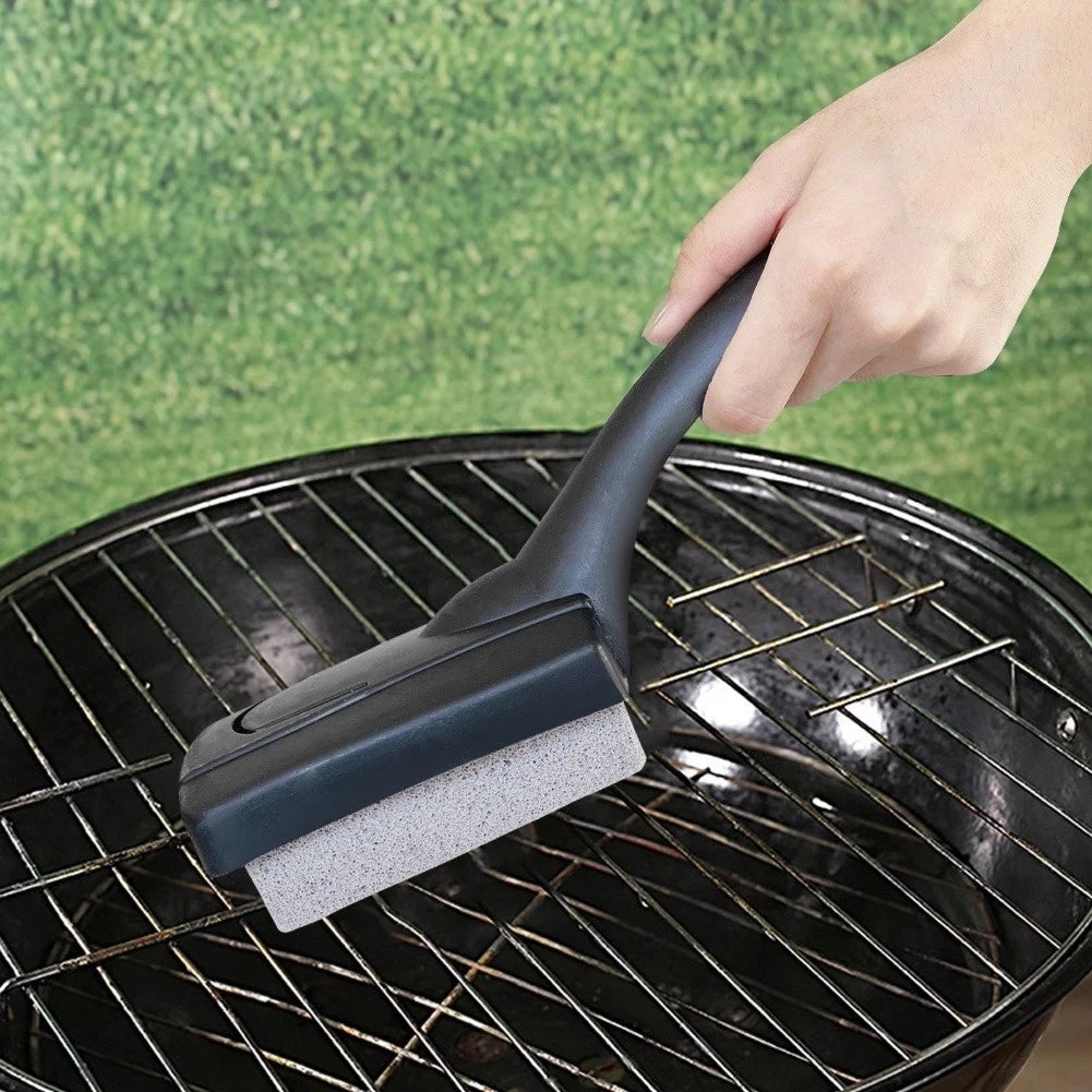 Grill Cleaning Brush Set for Portable Outdoor Use
