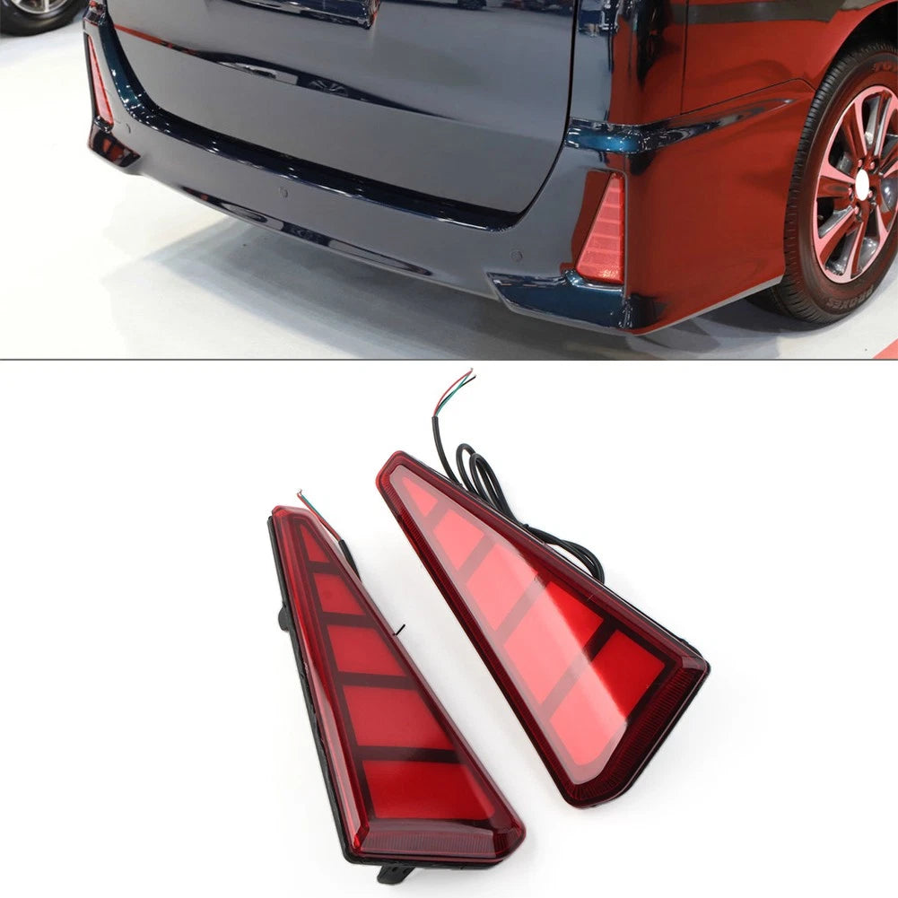 Rear Bumper Light Fog Lamp Brake Light for Toyota Noah Voxy (2014–2018)