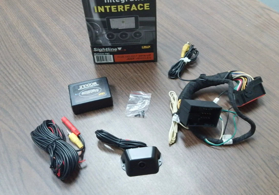 Backup Camera Integration System for Crux RVCCH-75C