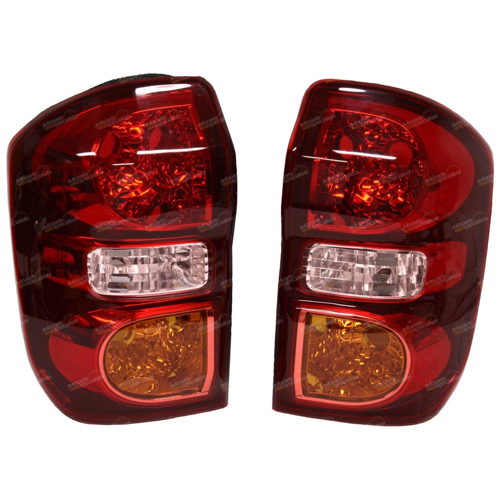 2X Replacement Tail Lights for Toyota RAV4 ACA20 (2003-Onward)