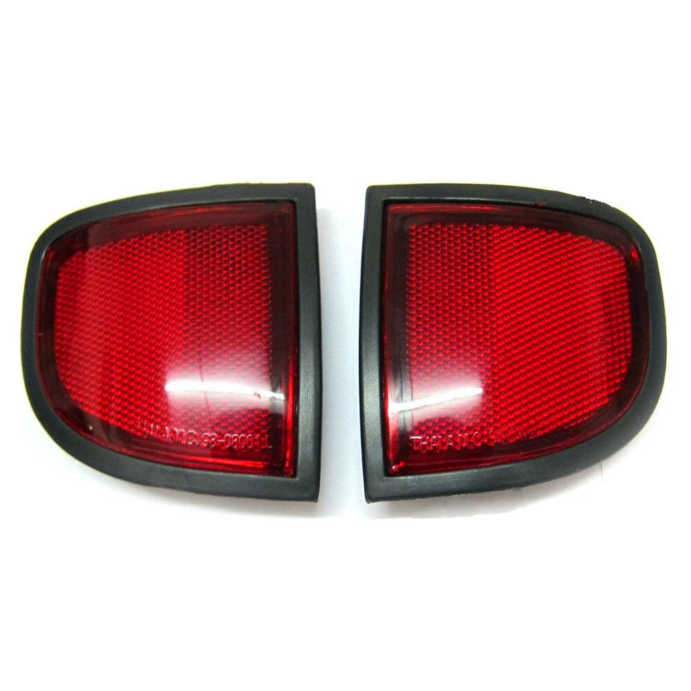 Pair of Red Rear Bumper Light Reflectors for Mitsubishi Triton ML MN (2006–2015)