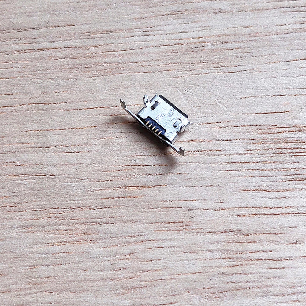 Micro USB Power Jack Charging Connector for Xbox One Controller (2013–2016)