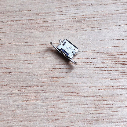 Micro USB Power Jack Charging Connector for Xbox One Controller (2013–2016)