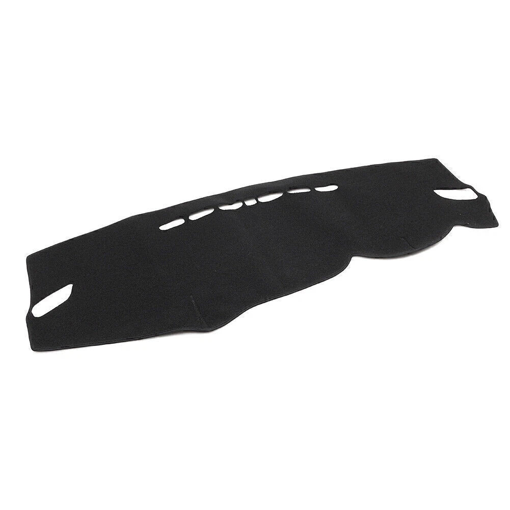 Dash Cover Mat for Mitsubishi Outlander (2015–2018)