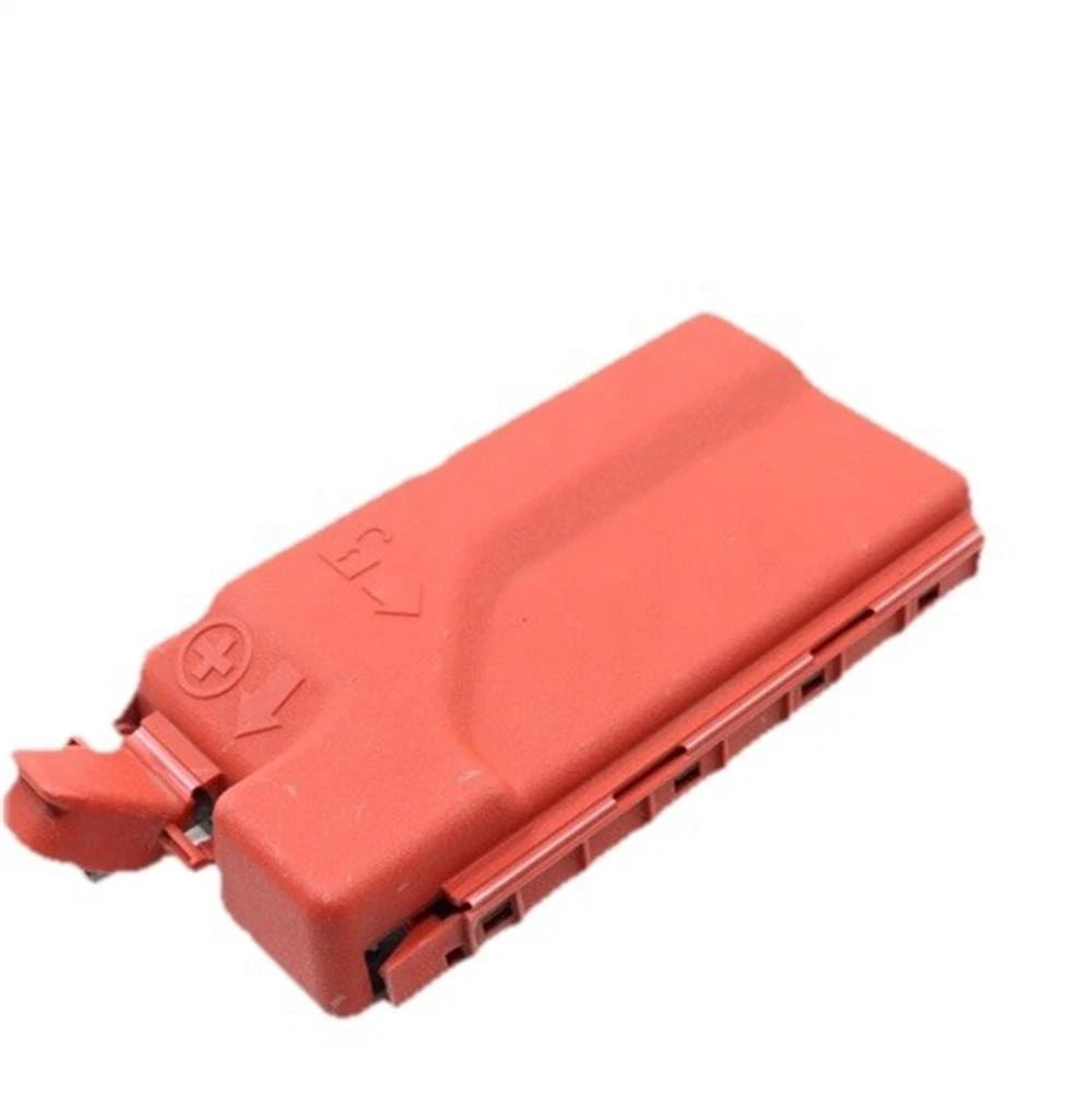 Car Fuse Box 68260128AB for Chrysler Pacifica (2017–2024)