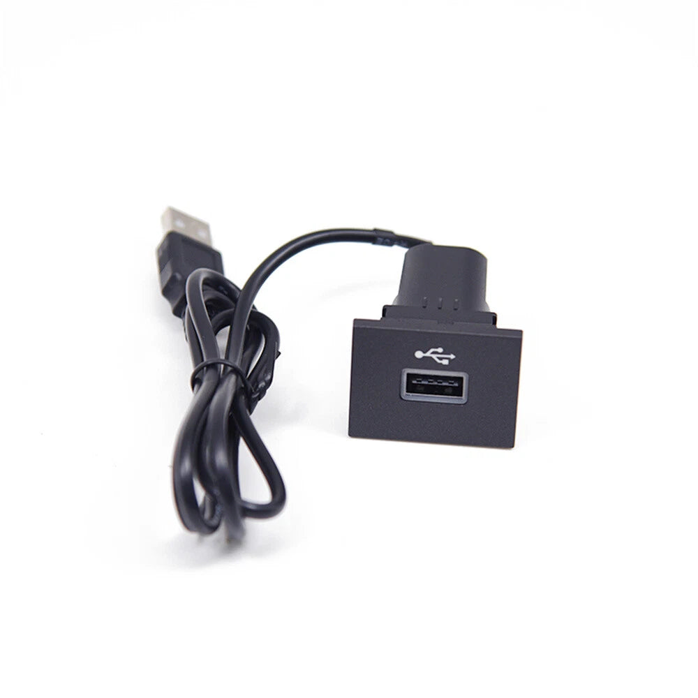 USB Input Adapter for Ford Focus MK2 (2005–2009)