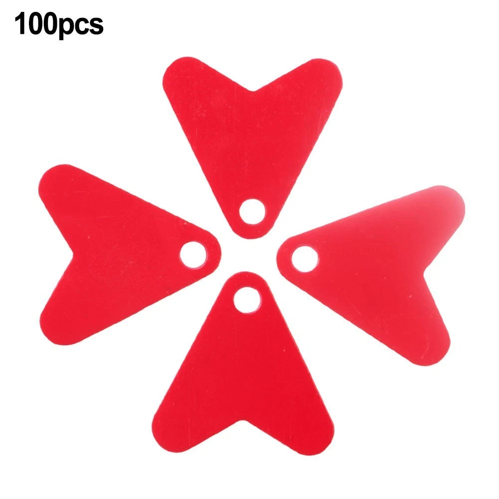 100pcs Plastic Fishtail Spinners for Fishing Accessories