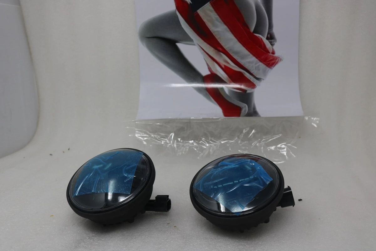 2X OEM Harley Daymaker 4" Auxiliary Lamps B 68000008A