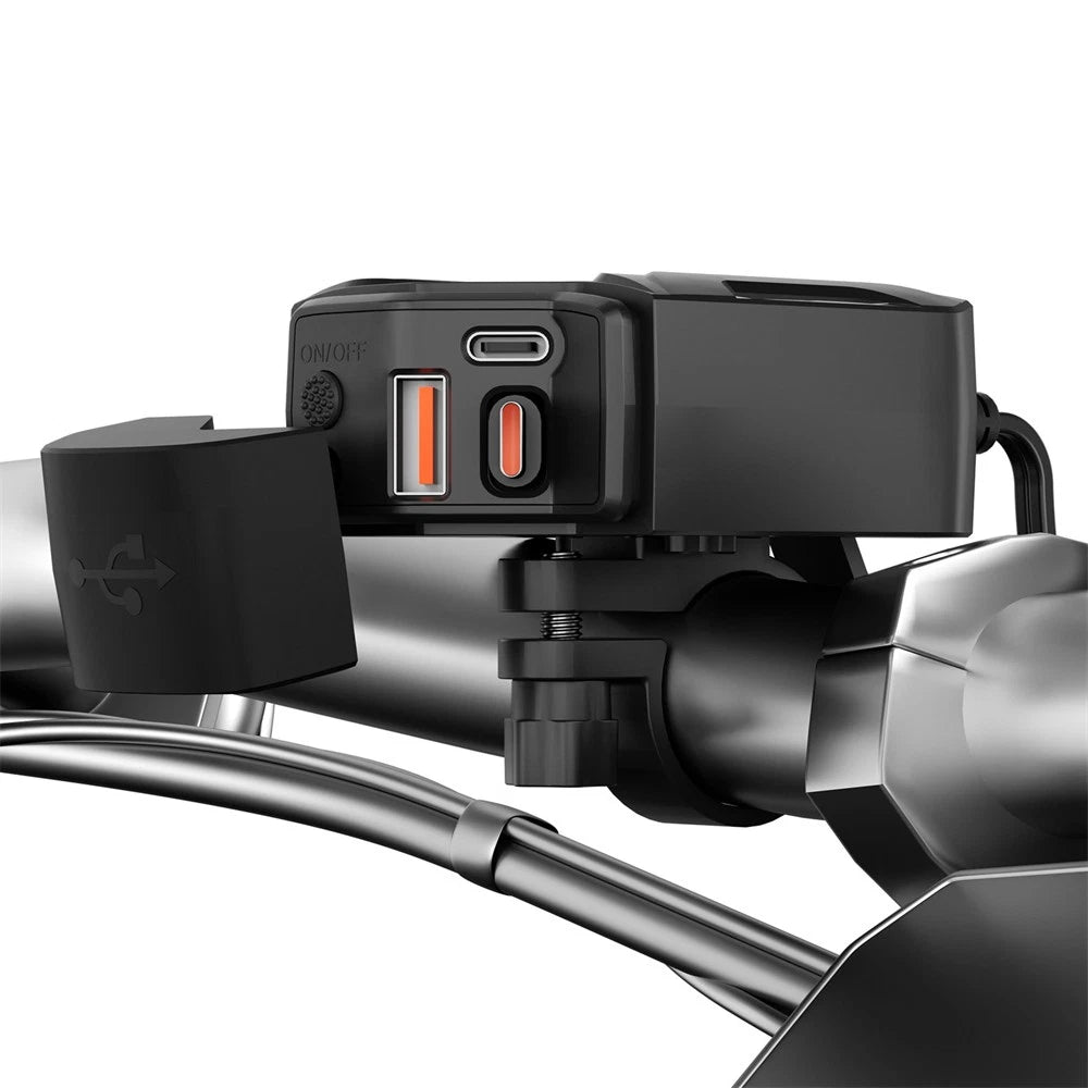 12V Motorcycle USB Charger Socket PD 30W Fast Charging Type C Retractable Cable