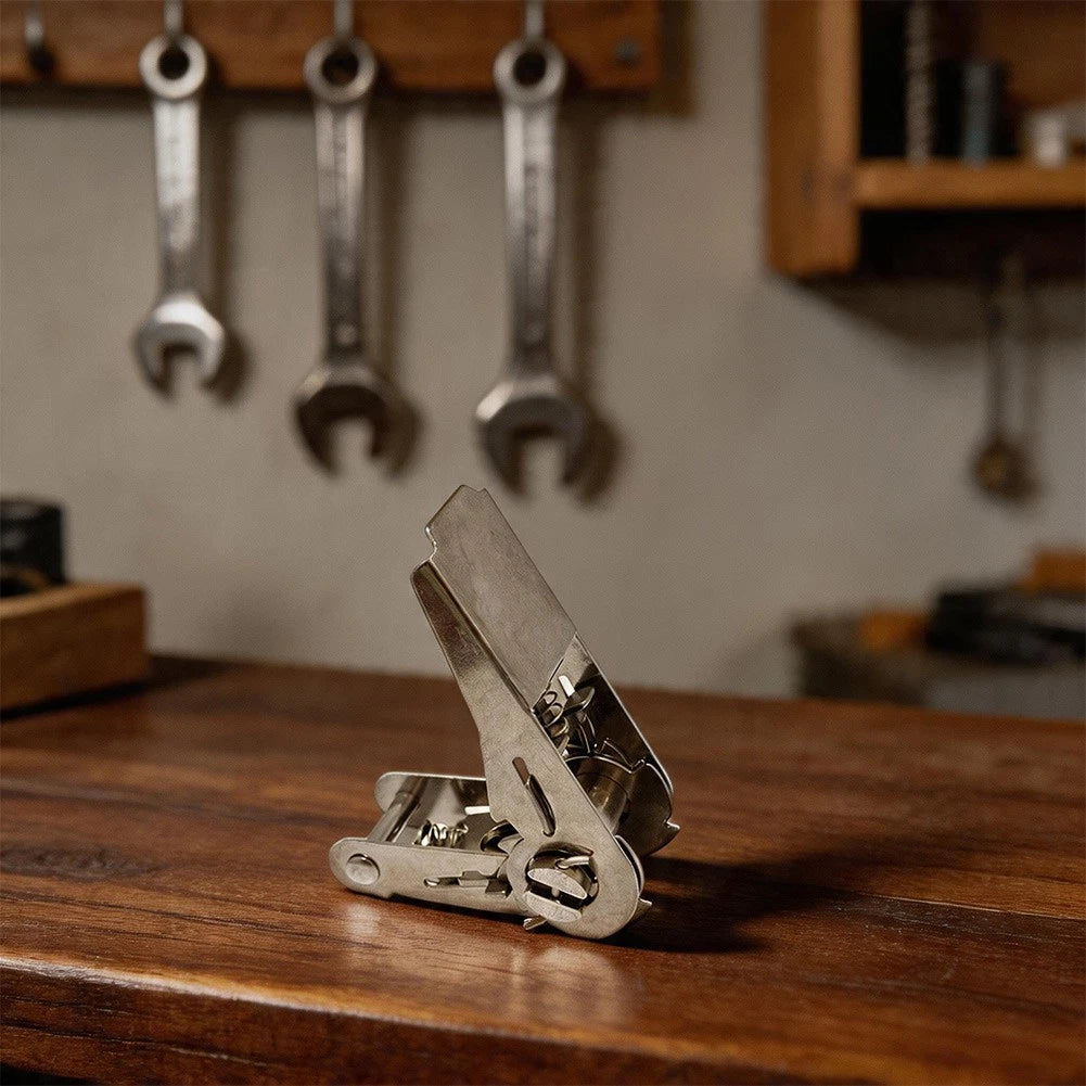 Webbing Tensioner Tool for Efficient Cargo Securing Operations
