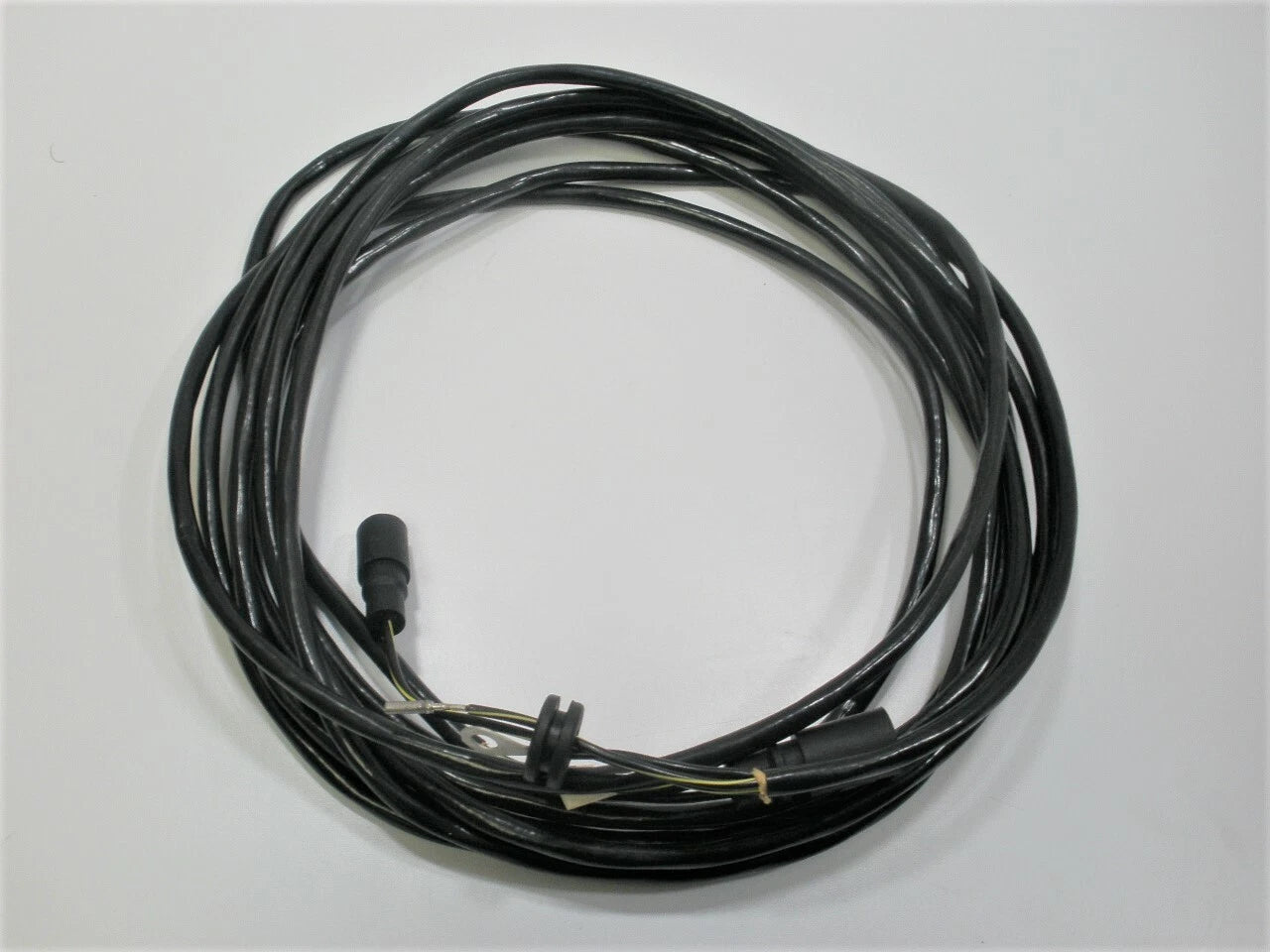 Stop Switch Cable for Johnson Evinrude 9.9-15 (OMC 174976)