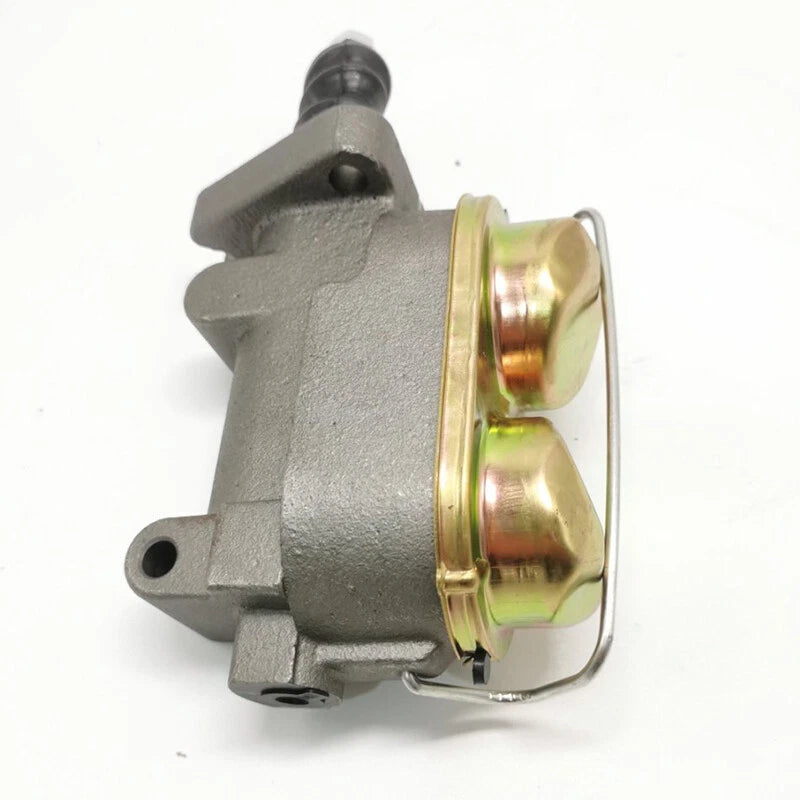 Brake Master Cylinder D126695 D127519 for Case 480D 480F 580SE 586E 586D (–)