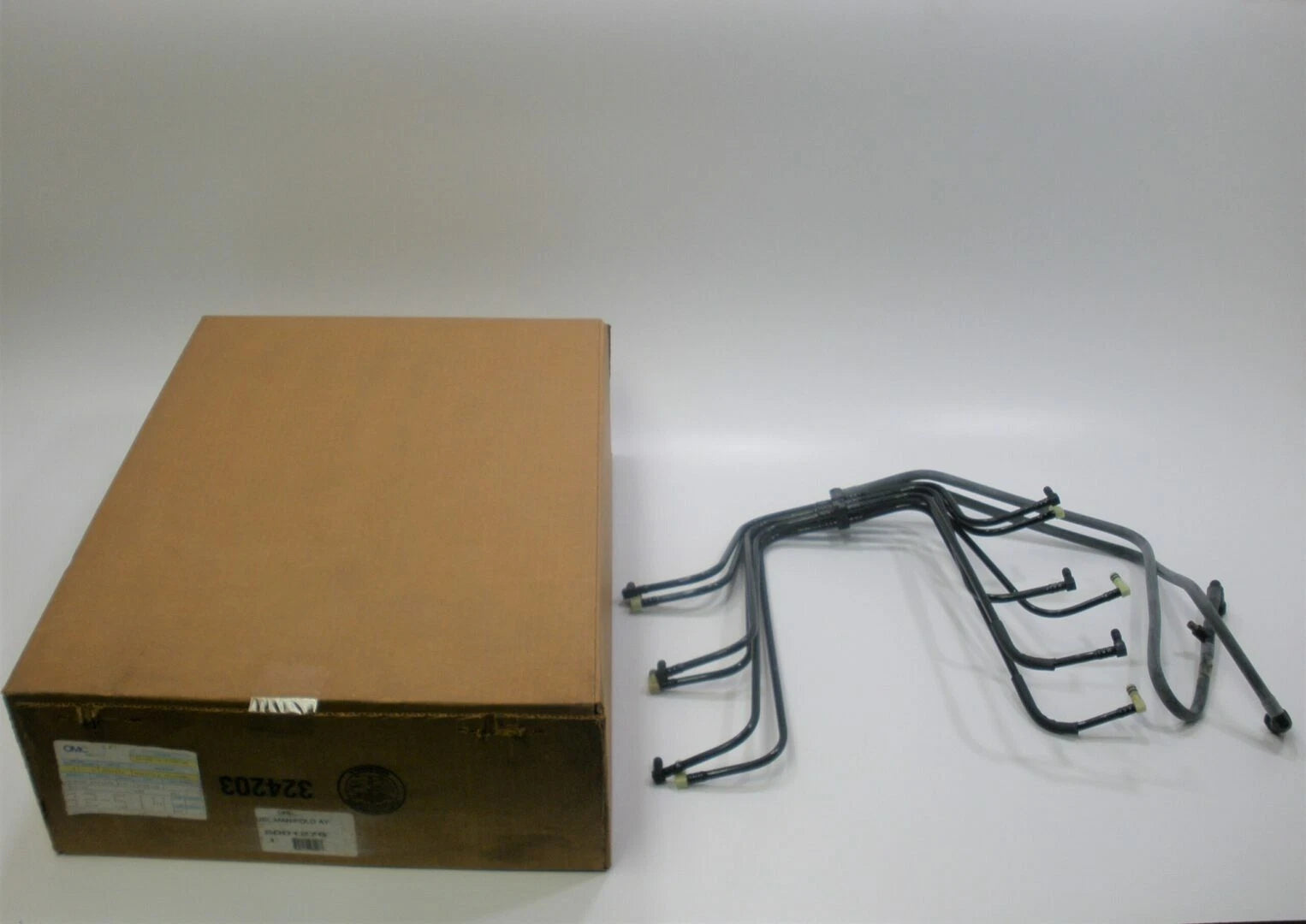 Fuel Manifold Return Supply Assembly for Evinrude Johnson V6 (1978–1999)