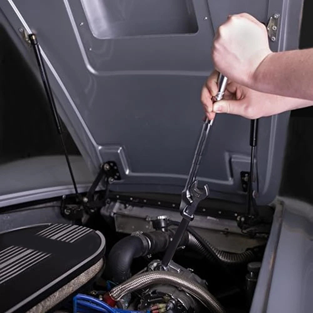 Wrench Extender for Controlled Torque Application in Tight Spots