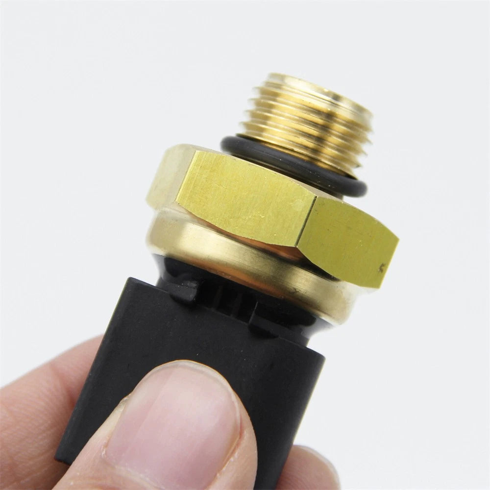 3 Pins Oil Pressure Transducer Sensor Switch for Detroit Diesel DD15 DD13 (2008–2023)