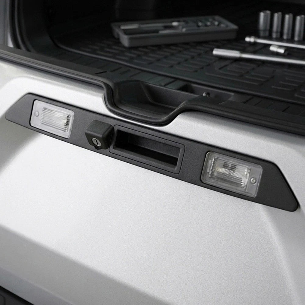 Plastic Tailgate Handle Cover Trim for Q7 2007–2015