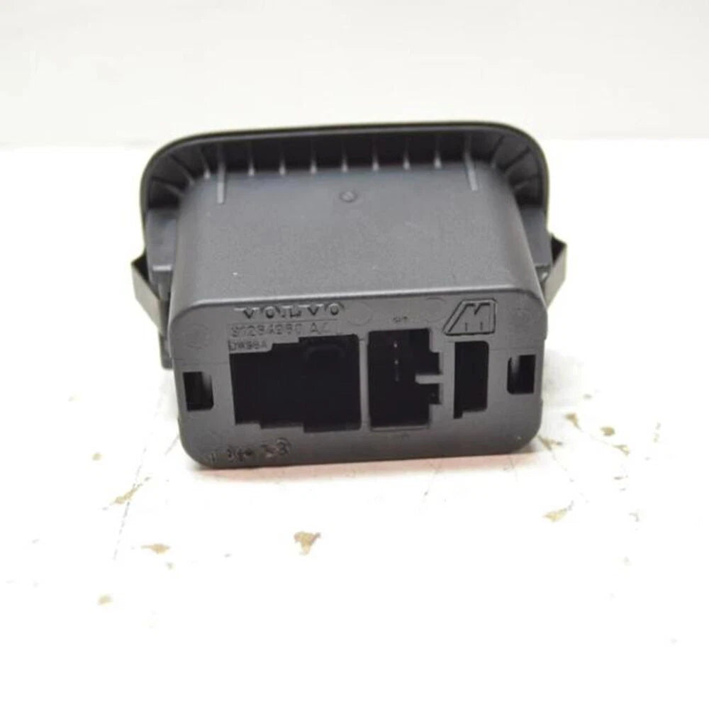 Rear Powered Tailgate Release Switch LR025424 for Range Rover Evoque (2012–2019)