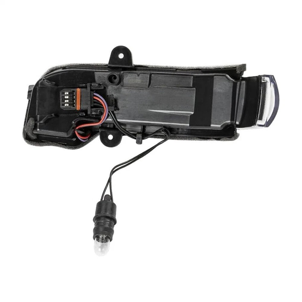 Right Door Mirror Turn Signal Light 2038201421 for Benz E-Class W211 (2003–2009)