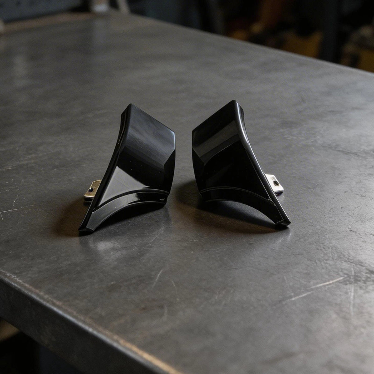OE Part Bumper Strip Plastic Material Non-deformation Easy Installation