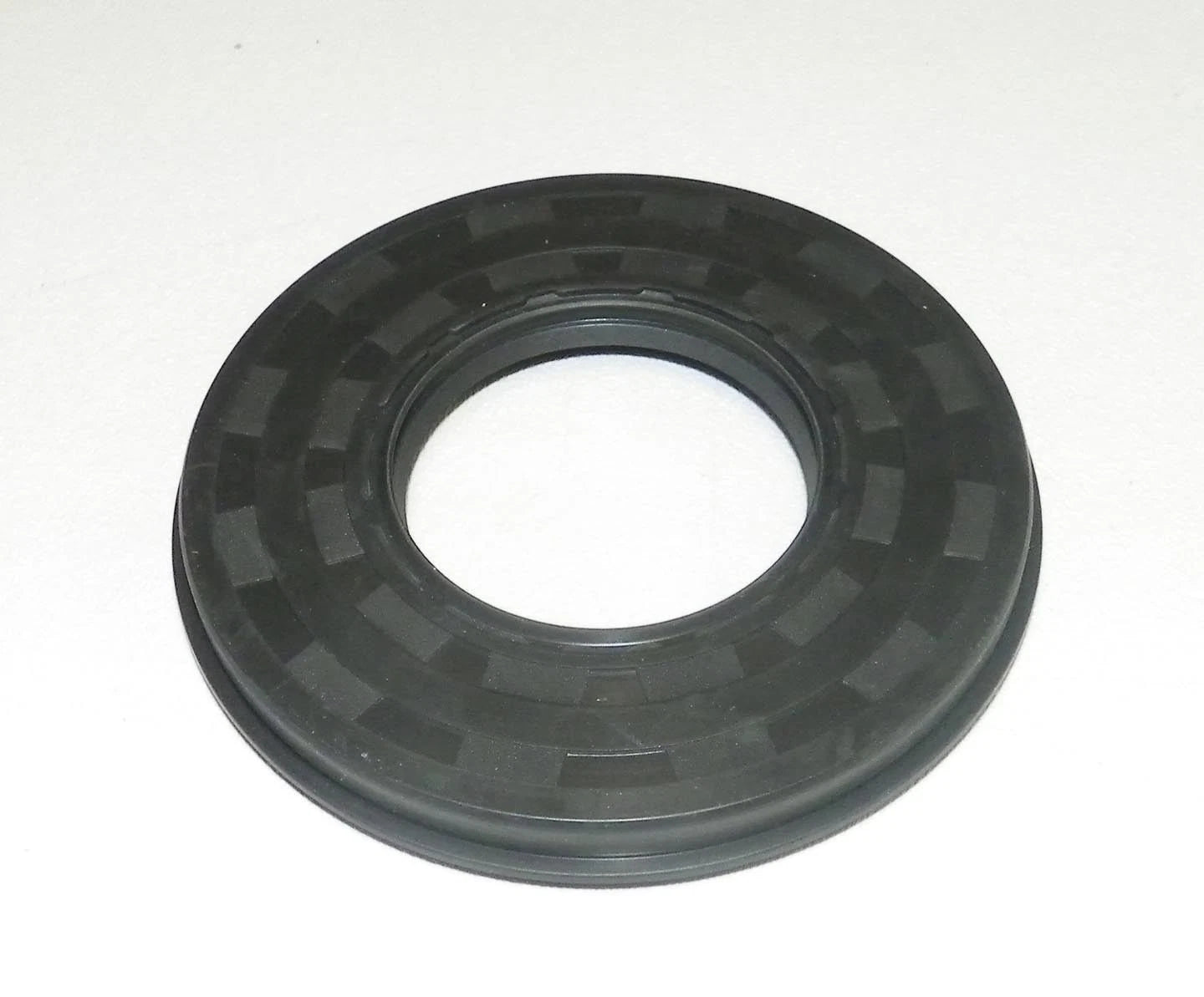 PTO End Crank Shaft Oil Seal for WSM Tiger Shark 900/1000 (009-729-01T)