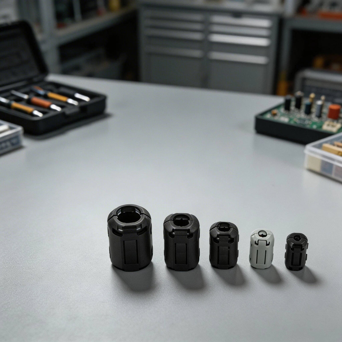 USB Cables with Ferrite Beads RFI Filters for Home Electronics