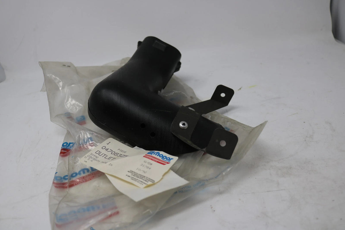 OEM Left Air Duct for Dodge Viper (4708325)