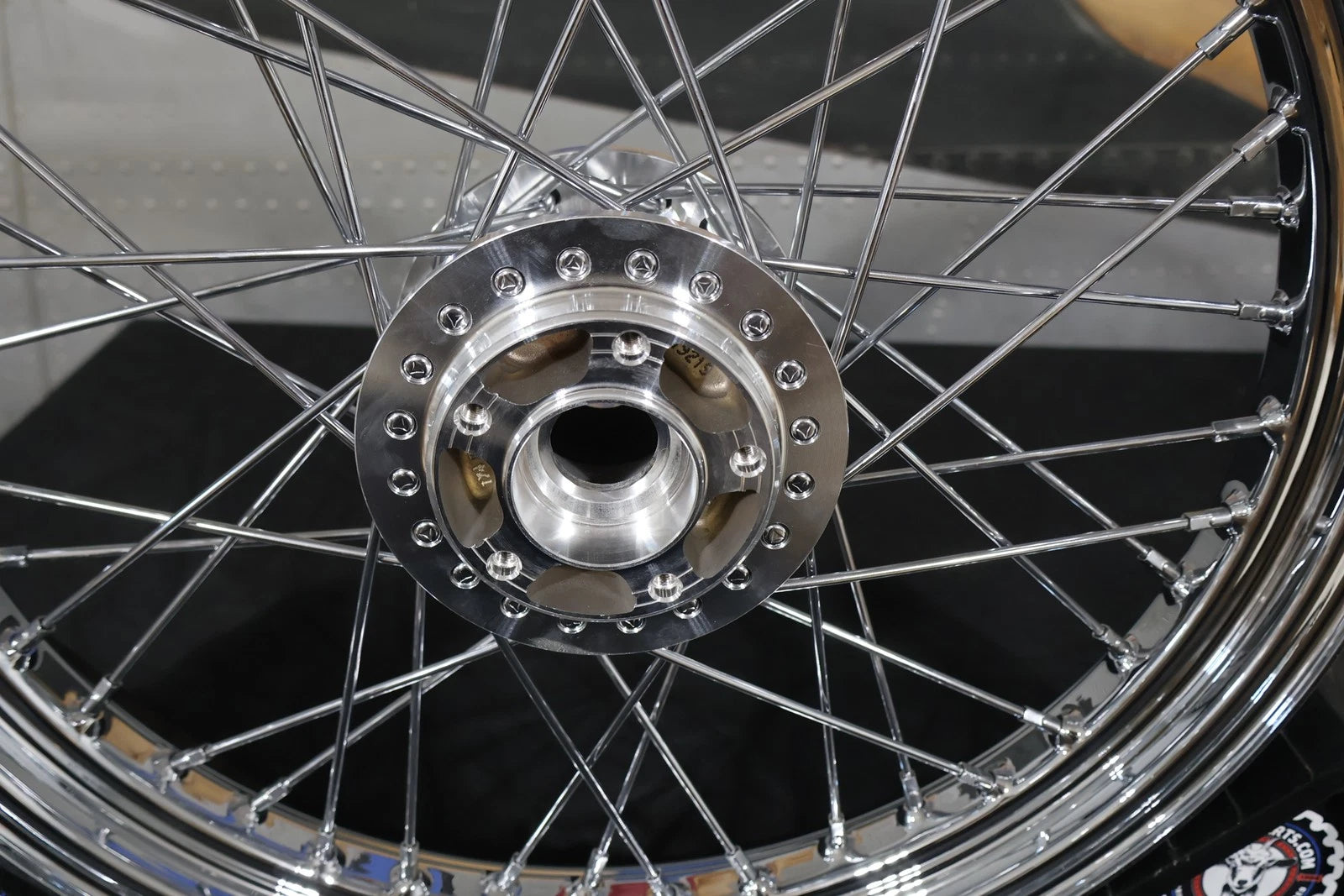 OEM Front Wheel Spoke for Harley-Davidson Sportster & Dyna (2000–2007)