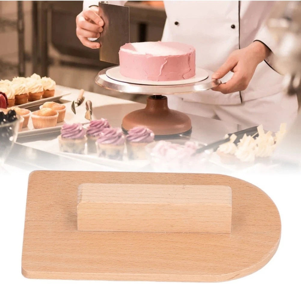 Cake Smoother Tool for Precise Fondant Leveling (14.5 x 9 x 3 cm)