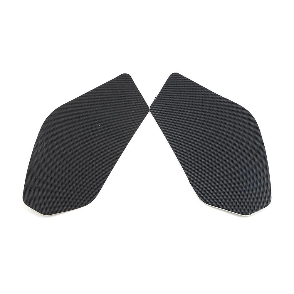 Gas Tank Pad Traction Grip Decal Protector for Honda CBR600RR (2003–2006)