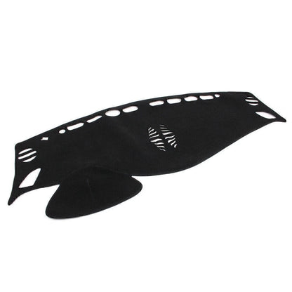 Leather Dash Mat for Nissan Murano (2015–2018)