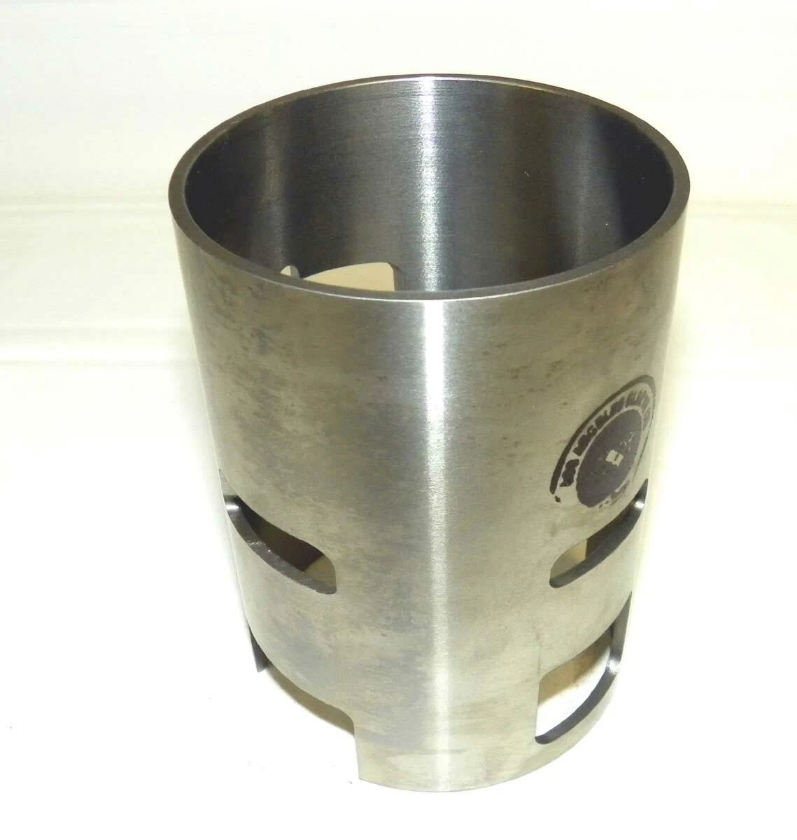 Cylinder Sleeve for Yamaha 115 HP 4 Cylinder (1989–2004) LA086OB