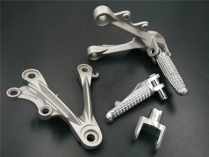 Front Rider Foot Rest Pegs Brackets for Kawasaki ZX-6R (2009–2011) Silver