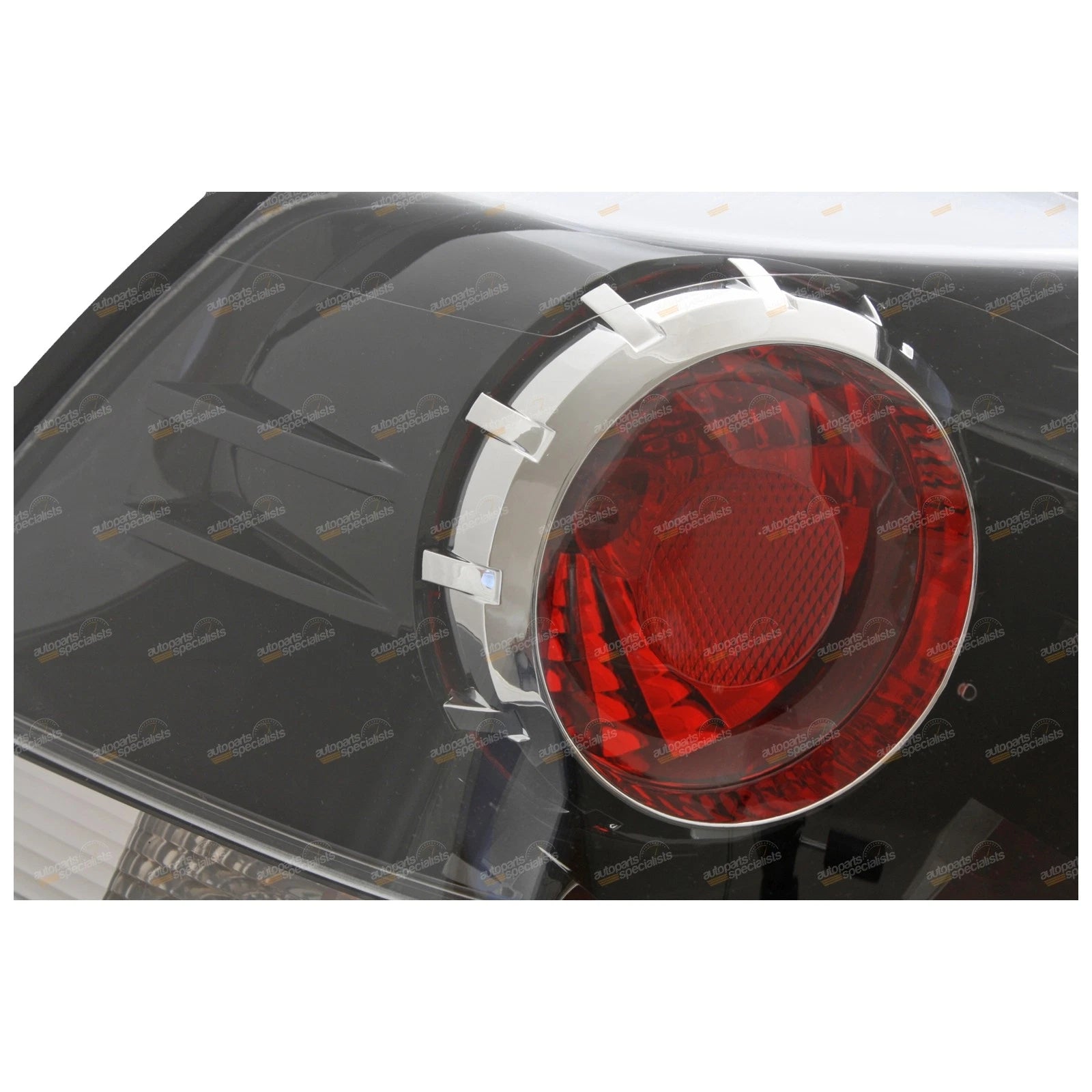 Tail Light Left Hand for Holden Commodore VE SS SV6 (2006–2013)