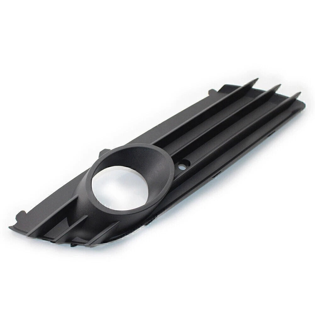 Right Front Bumper Lower Grille Fog Light Hole for Vauxhall Astra H (2004–2007)