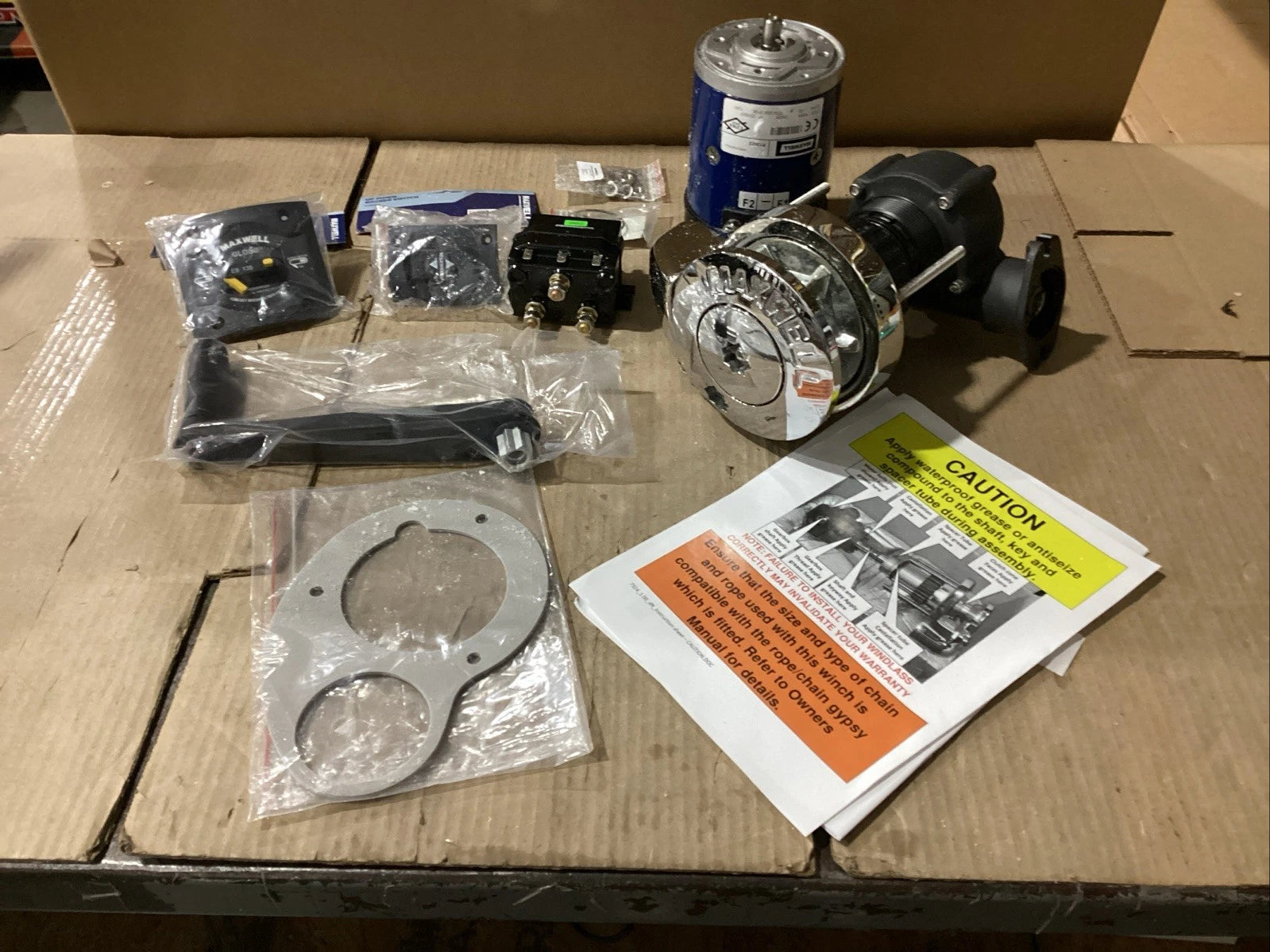Maxwell RC88CAP12V RC8 Windlass Capstan for RC8 (Installed/Missing)