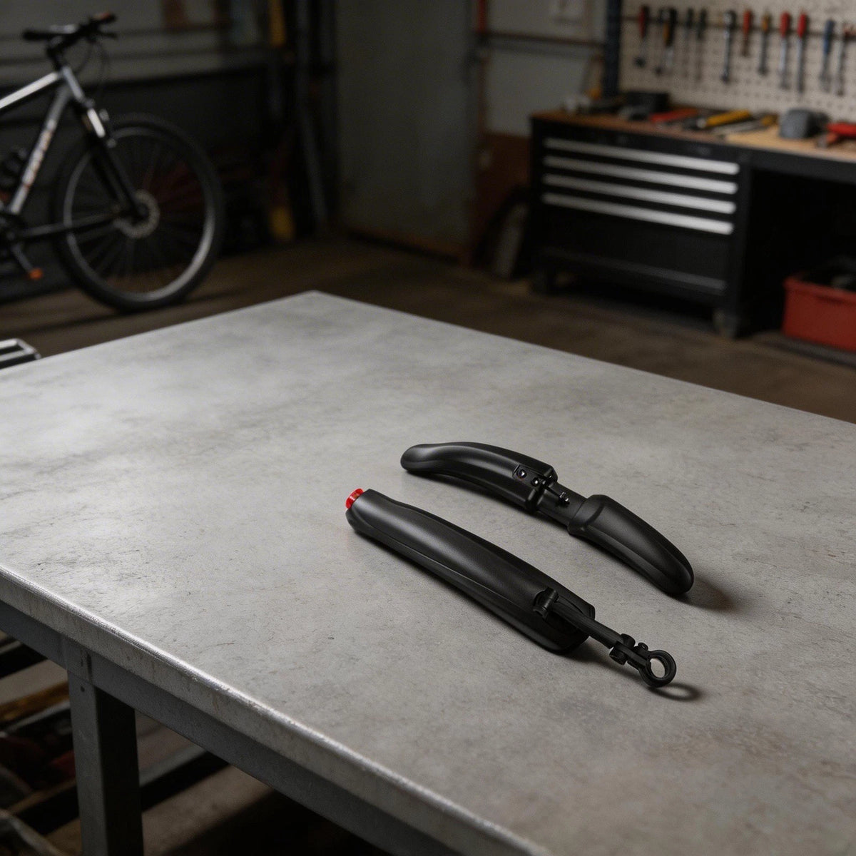 Adjustable Bicycle Fender for Clean Riding