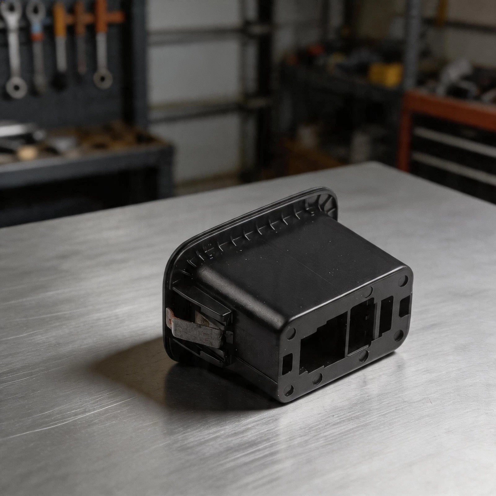 Tailgate Release Switch for Range Rover Evoque Sport (2012–2023)