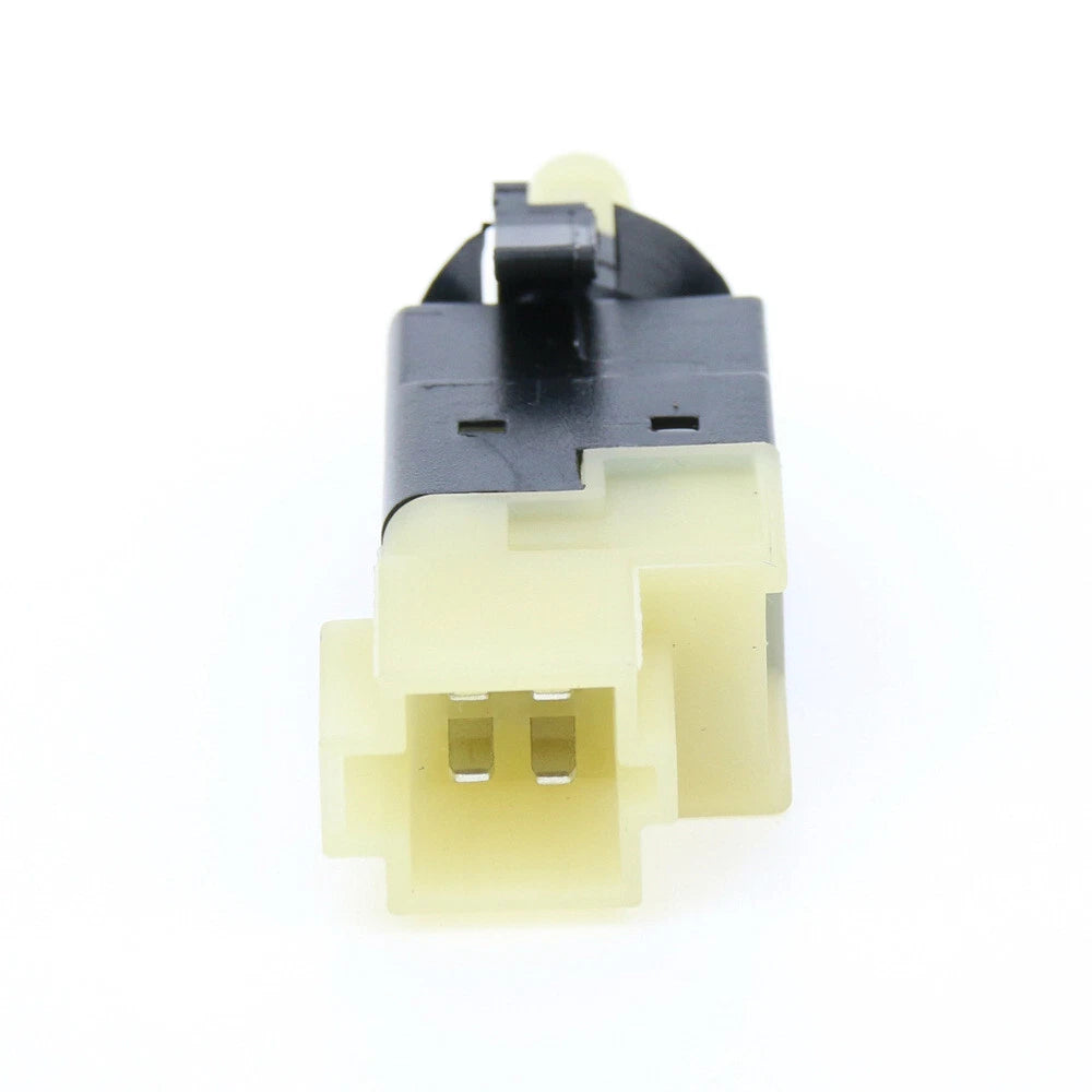 Brake Light Switch For Mercedes A B CLS E-Class Viano Vito Sprinter 0015456709