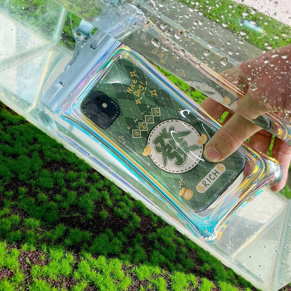 Waterproof Phone Pouch for Quick Usage in Any Environment
