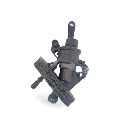Clutch Master Cylinder for Ford Fiesta (2009–2013) D651-41990A