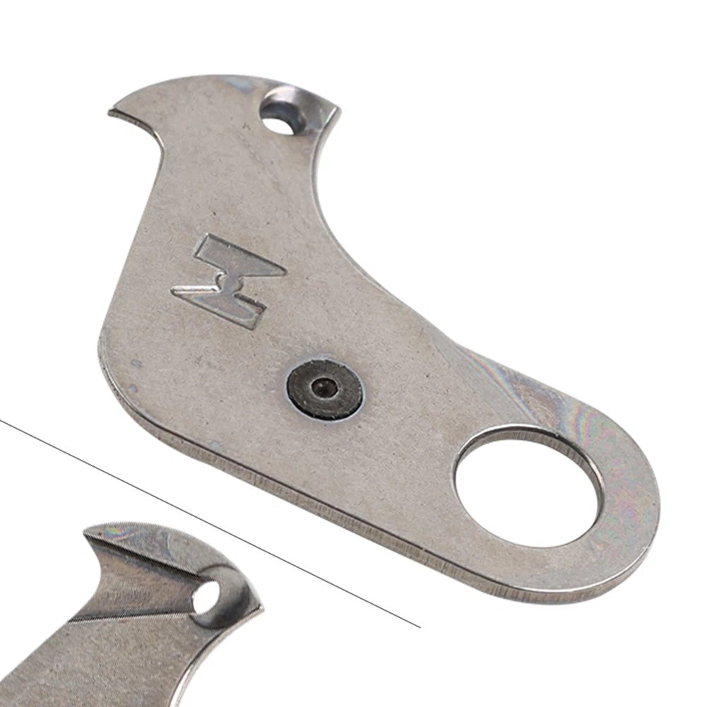 Upper Moving Knife 110-40052 For JUKI DDL-555 5550-6 8500-7 8700-7 Undertrimmer