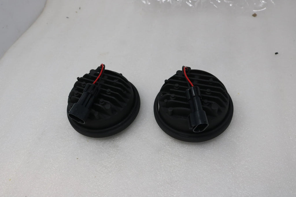 2X OEM Harley Daymaker 4" Auxiliary Lamps B 68000008A