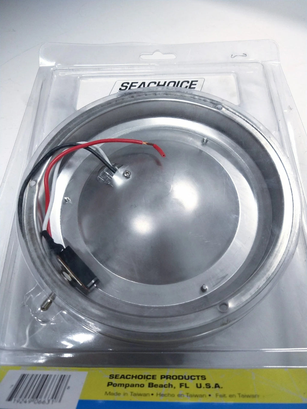 Seachoice 06631 Polished Surface Mount Dome Light 5'' 12V for