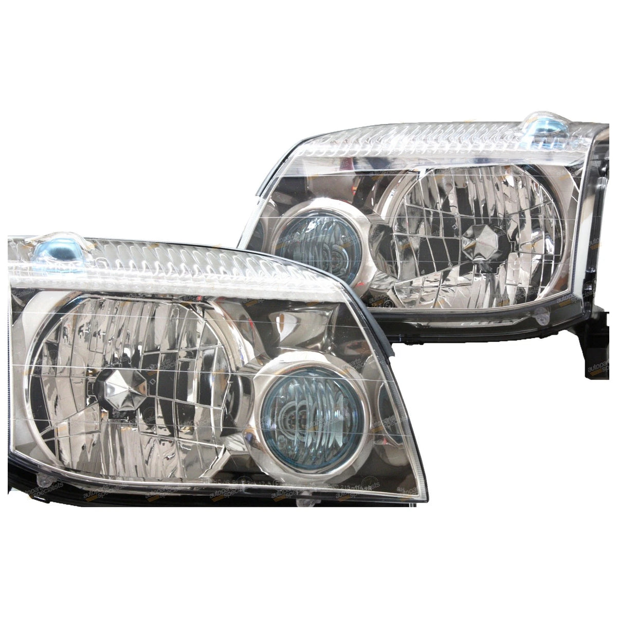 2X Replacement Headlights for Nissan X-Trail (2001–2003) LH RH